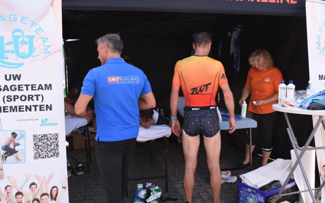 Massageteam4u aan het werk bij de Triathlon Leiderdorp 2022